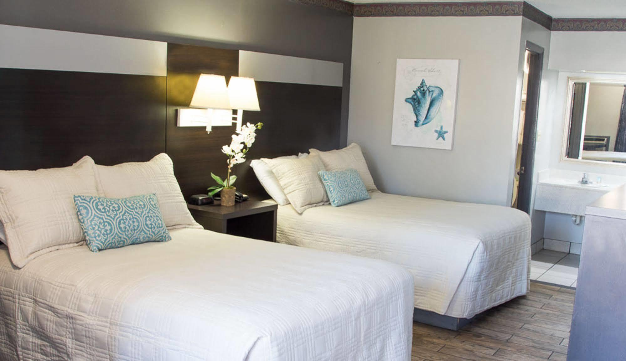 Sandcastle Inn Tybee Island Exterior photo